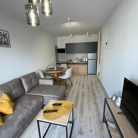 아파트 Letnia 28 *